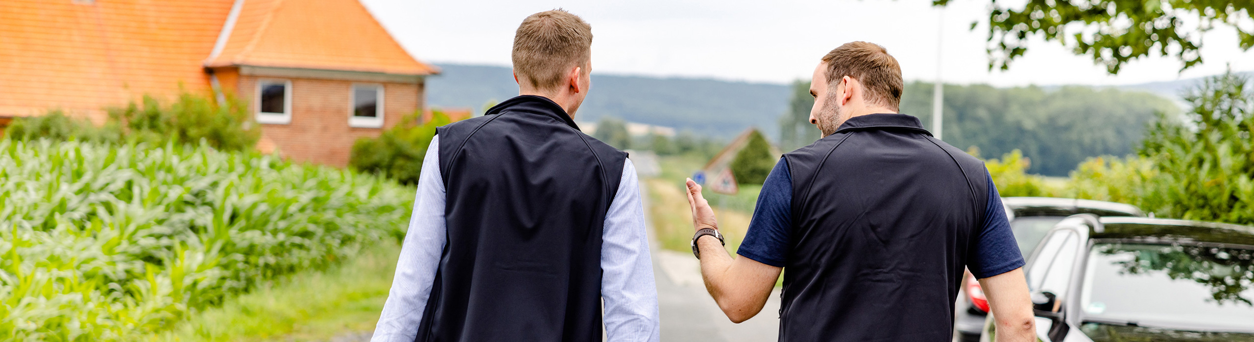 Ihre Ansprechpartner rund um Futtermittelhandel für Schweine, Rinder, sowie Kälber- und Ferkelaufzucht. – Egal ob Konservierungssäure oder hauseigenes Futter XL GRAIN - Ihr Futtermittelexperte aus Dissen, Schüttorf & Warburg